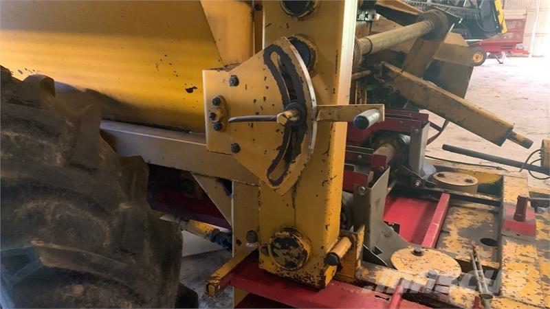 Bredal B 4 Műtrágyaszórók