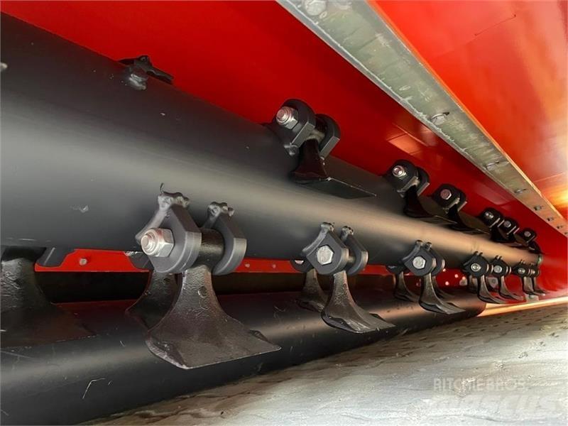 Kuhn BKE 250 Kaszák