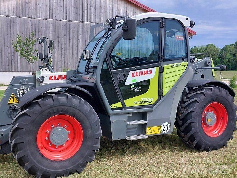 CLAAS Scorpion 7044 Teleszkópos rakodók