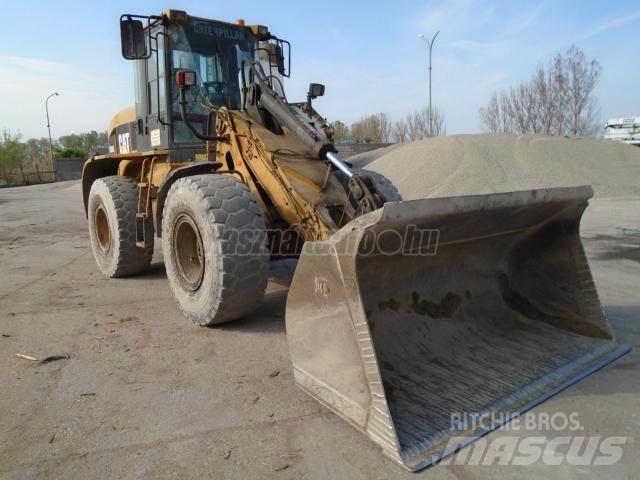 CAT 930 G Gumikerekes homlokrakodók