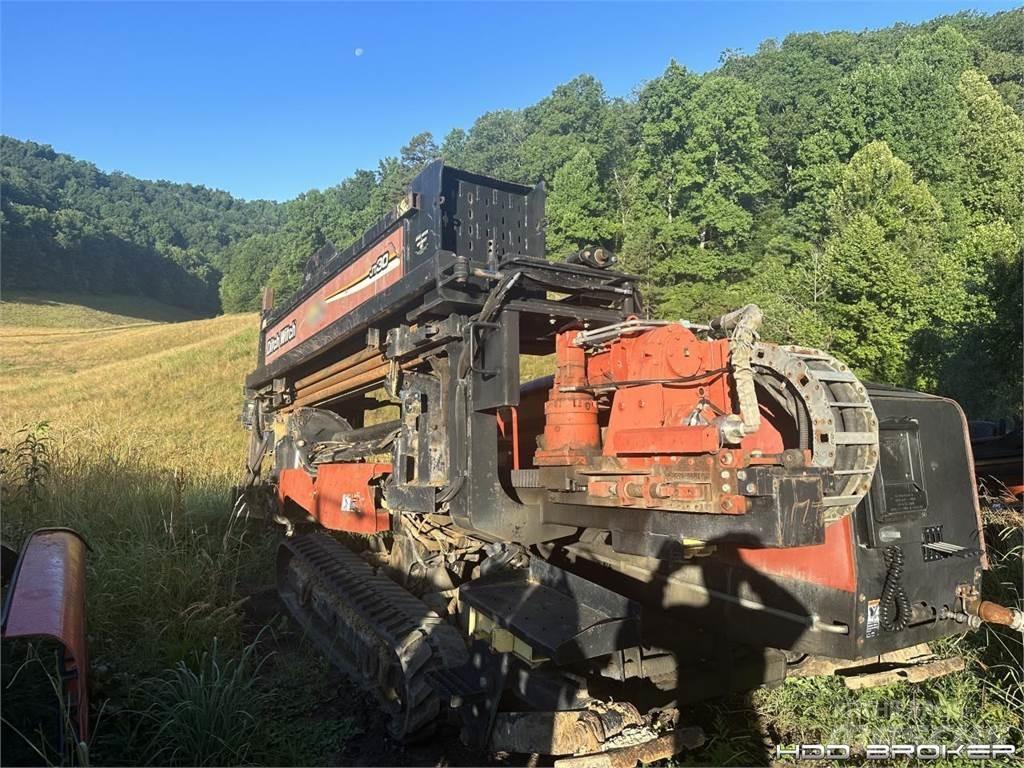 Ditch Witch JT3020 Mach 1 Vízszintes fúróberendezések