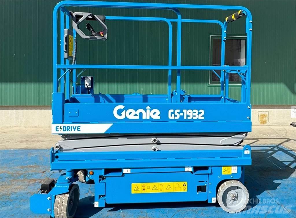 Genie GS-1932 E-Drive Ollós emelők