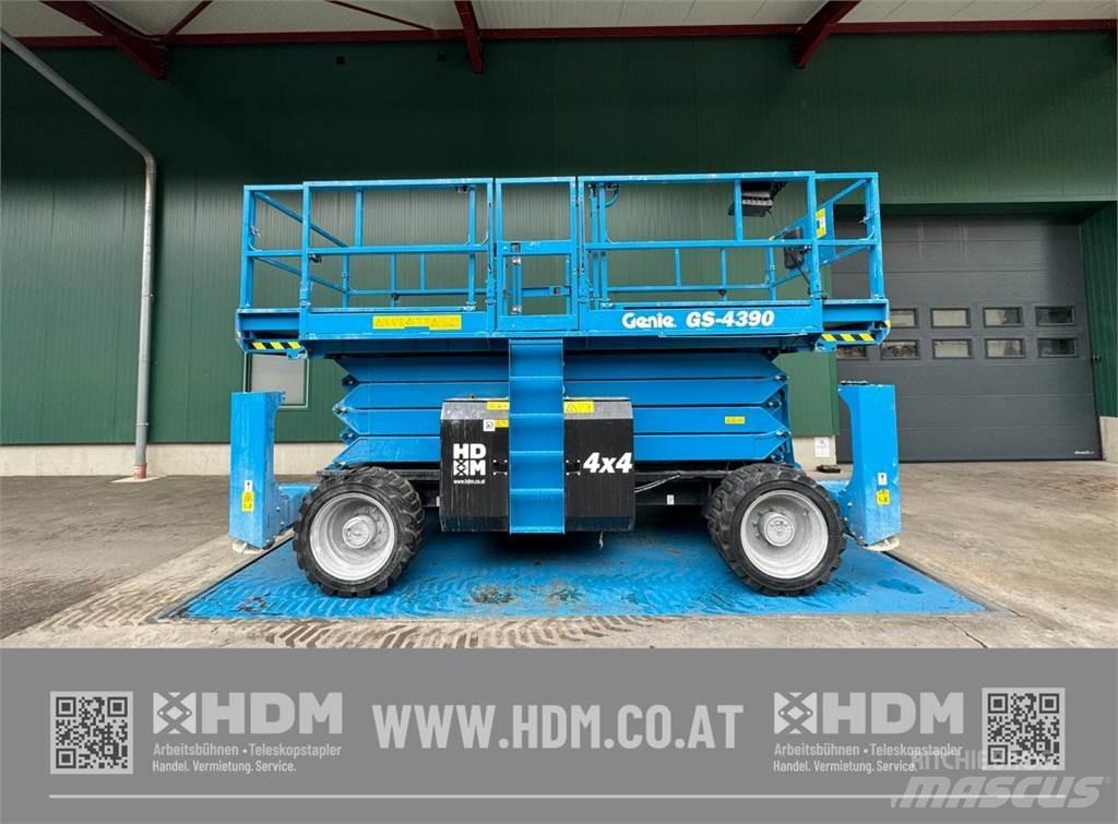Genie GS-4390RT Ollós emelők