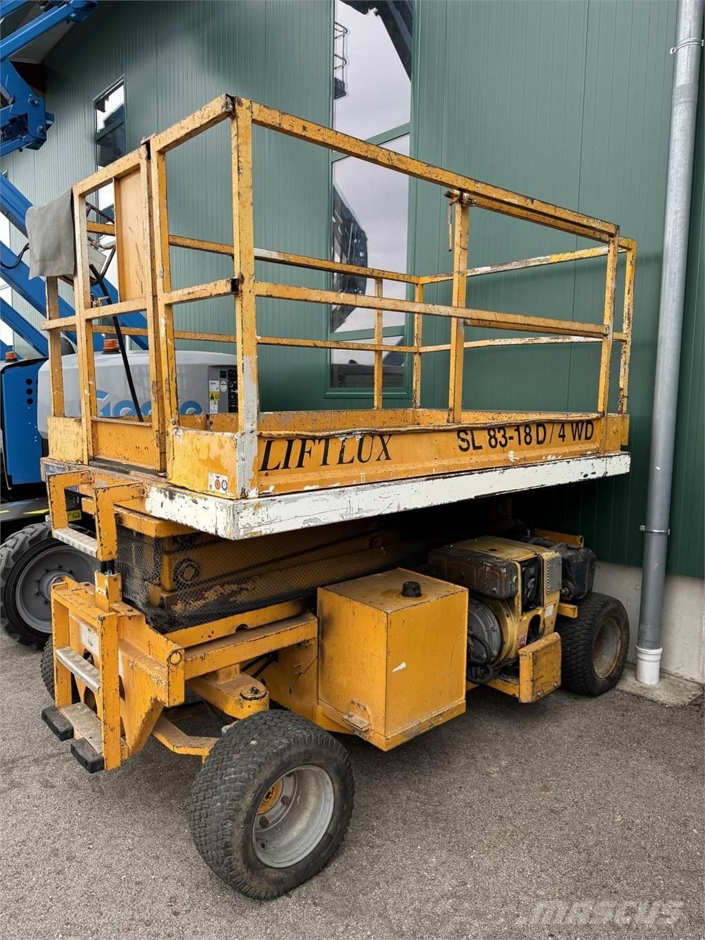 Liftlux SL83-18D/4WD Ollós emelők