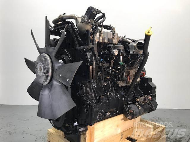International MFX7 Motorok