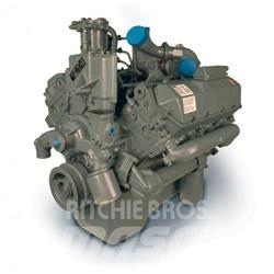 International T444E Motorok