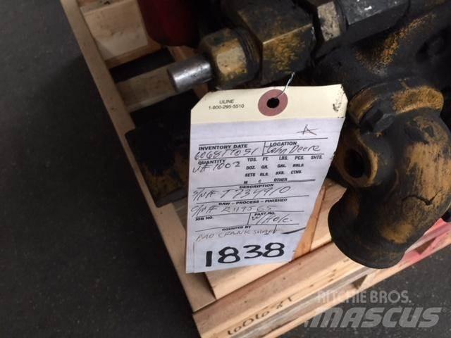John Deere 6068T Motorok