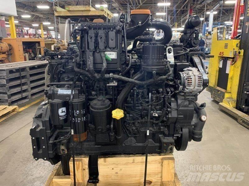 John Deere 6090 Motorok