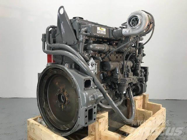Komatsu M11-C Motorok