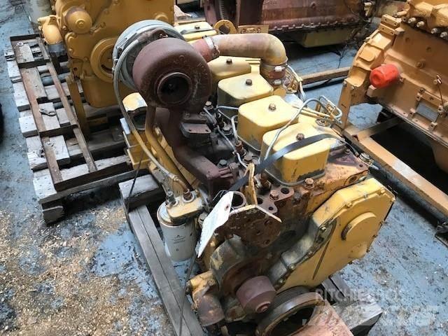 Komatsu S6D102 Motorok