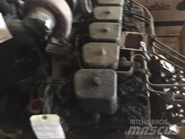 Komatsu SA6D102-1 Motorok