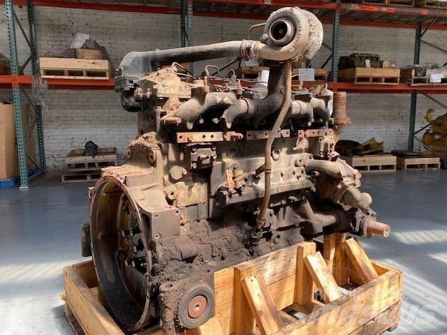 Komatsu SA6D125-2 Motorok