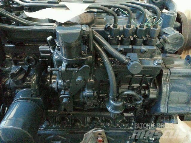 Kubota V3300 Motorok
