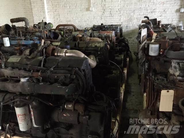 Mack E7 Motorok