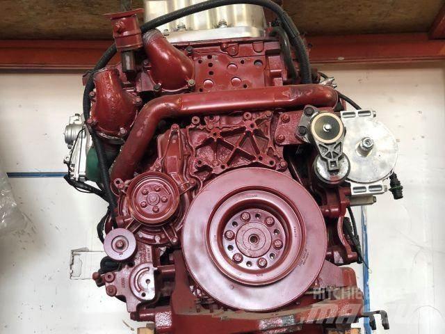 Mack MP7 Motorok