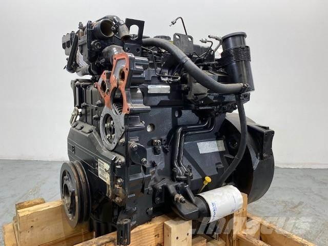 Perkins 1004.40TW Motorok