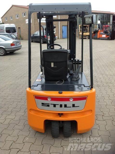 Still R 20-15 Elektromos targoncák