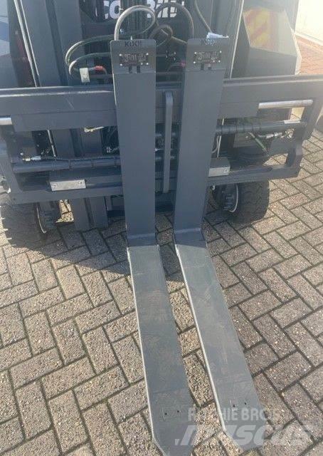 Combilift CBE 3000 Oldalvillás targonca