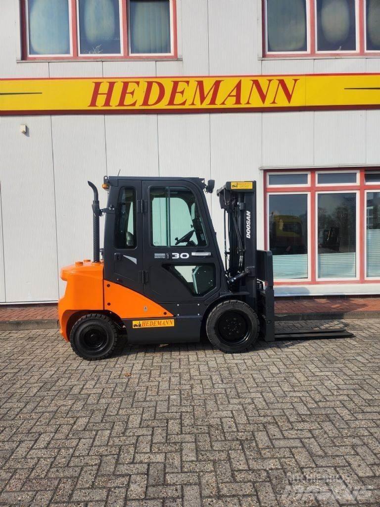 Doosan D30S-7 Dízel targoncák