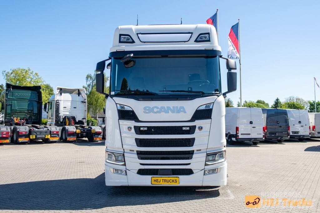 Scania R450 A6x2NB Nyergesvontatók