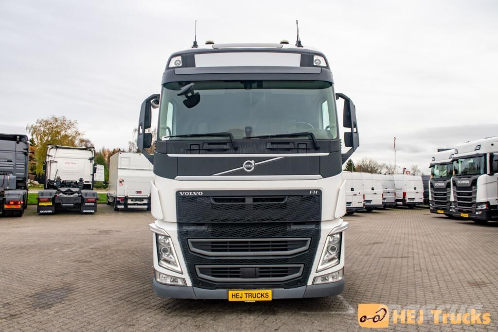 Volvo FH500 4x2 MEGA Nyergesvontatók