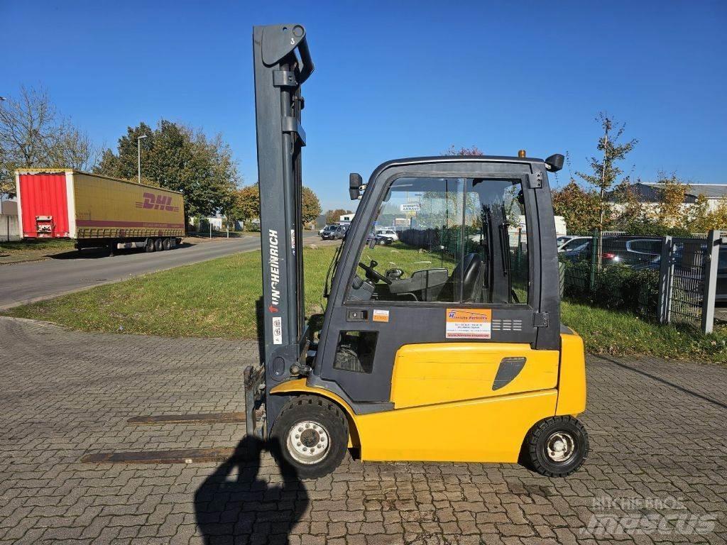 Jungheinrich EFG430 Elektromos targoncák