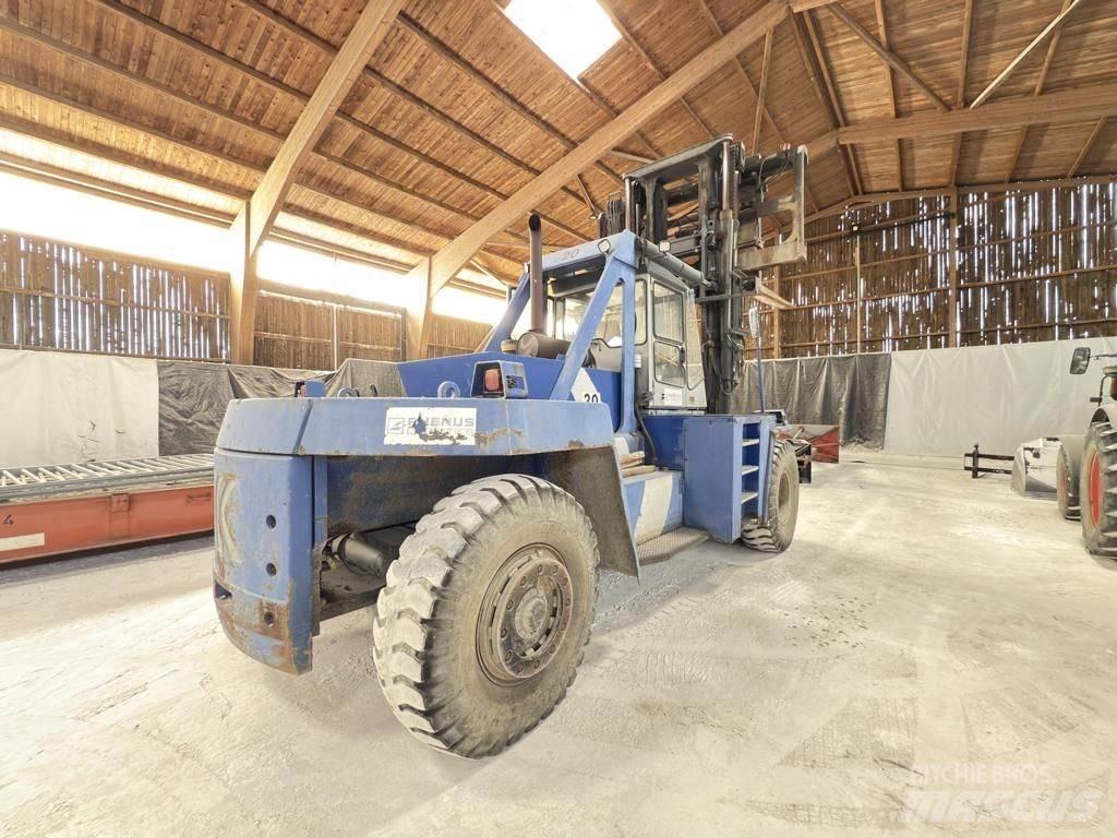Kalmar DCD28-1200LB Dízel targoncák