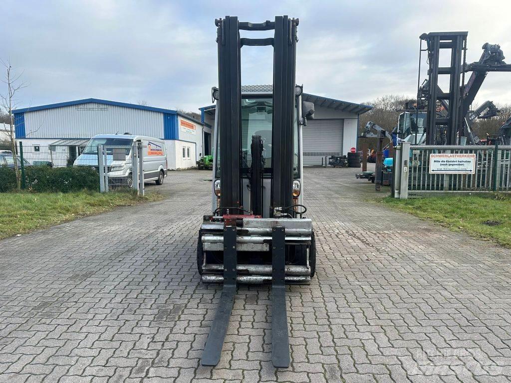 Still RX60-30 Elektromos targoncák