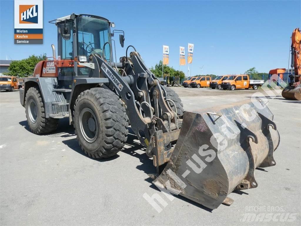 Atlas L 210 Gumikerekes homlokrakodók