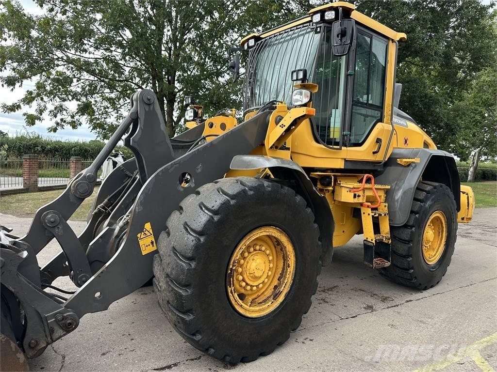Volvo BM L70H Homlokrakodók és kotrók
