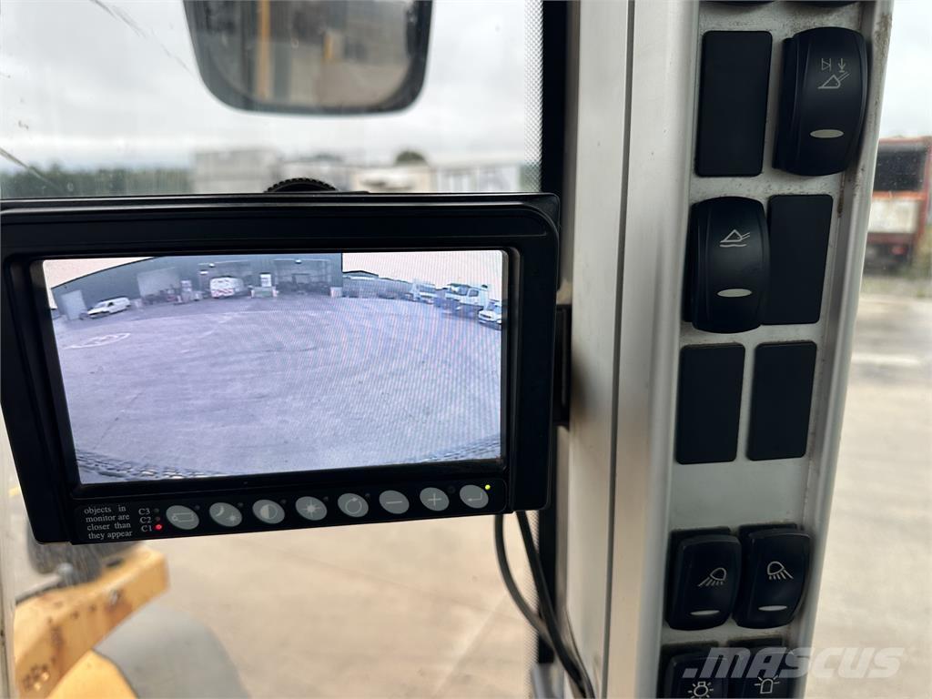 Volvo L110G Gumikerekes homlokrakodók