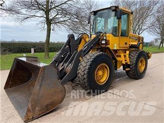Volvo L70D Gumikerekes homlokrakodók