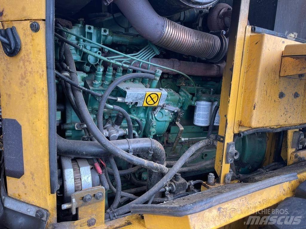 Volvo L70D Gumikerekes homlokrakodók