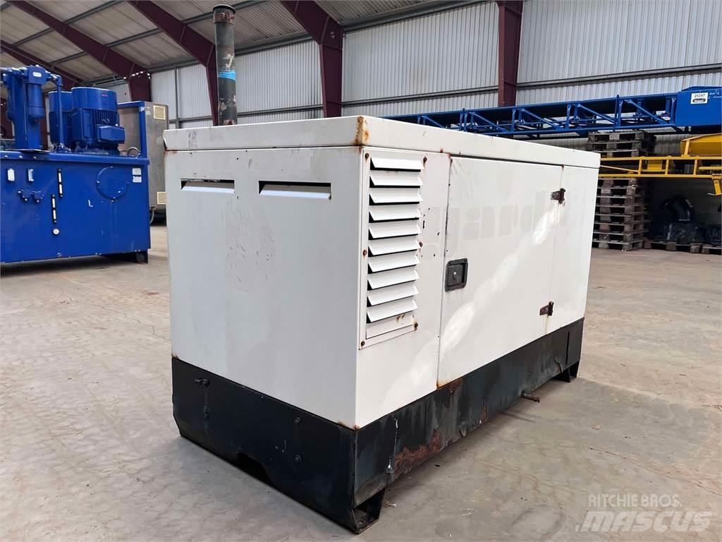  30 kVA Perkins generator Motorok