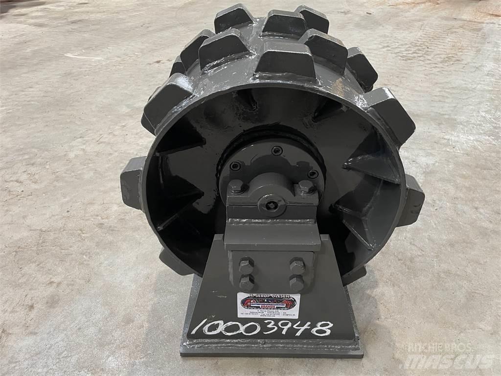  450 mm kompaktorhjul Pneumatikus kerekes hengerek