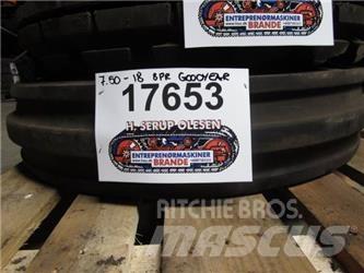  7.50-18 Goodyear dæk - 1 stk. Gumiabroncsok, kerekek és felnik