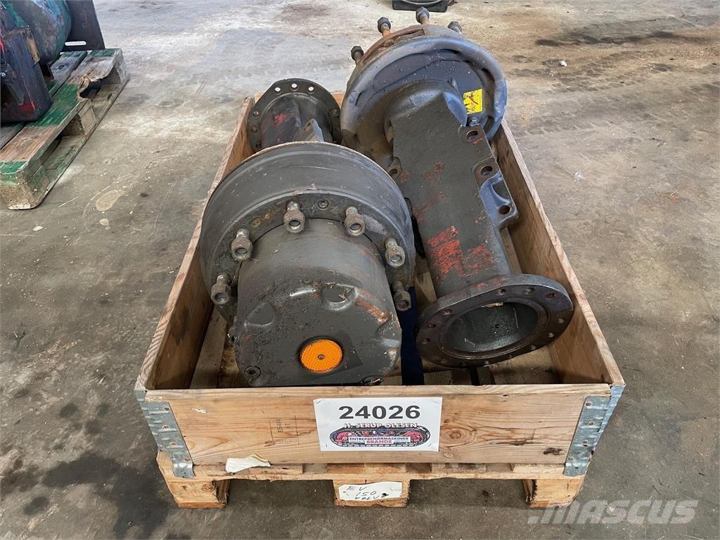  Akseldele ex. Volvo EW150 Tengelyek