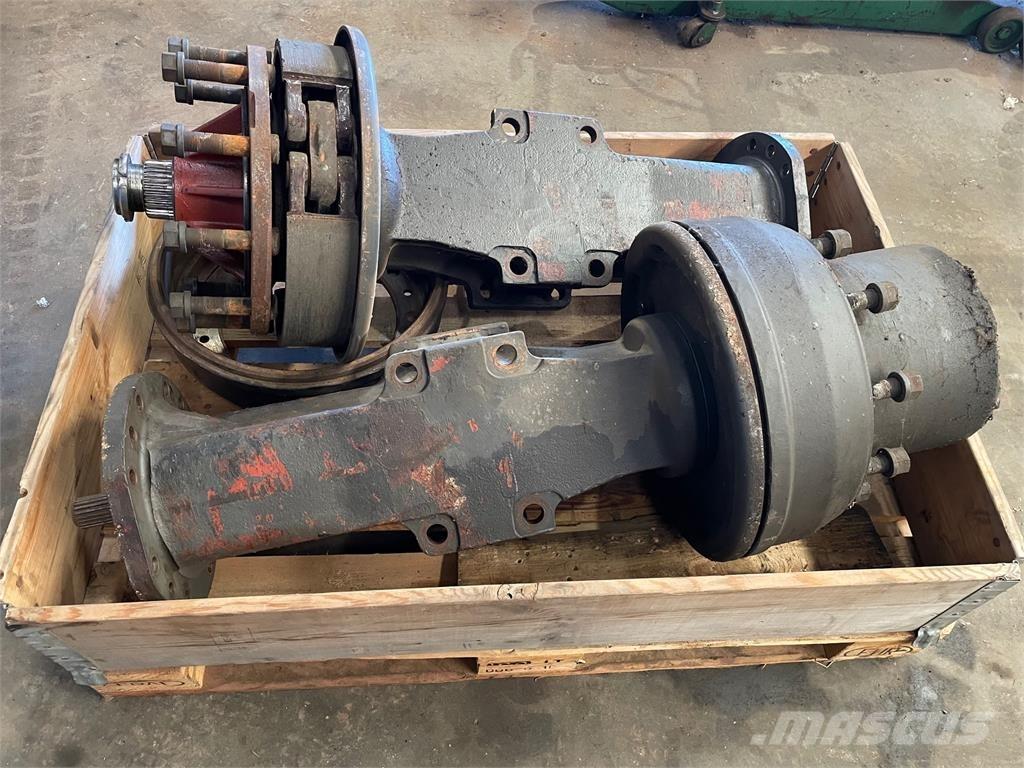  Akseldele ex. Volvo EW150 Tengelyek
