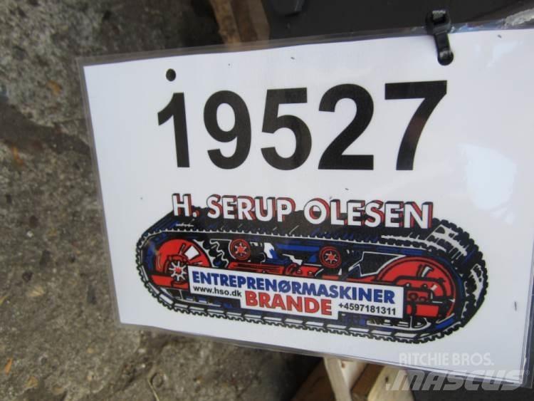  Betonpumpe Type PPC 15000 Vízpumpák