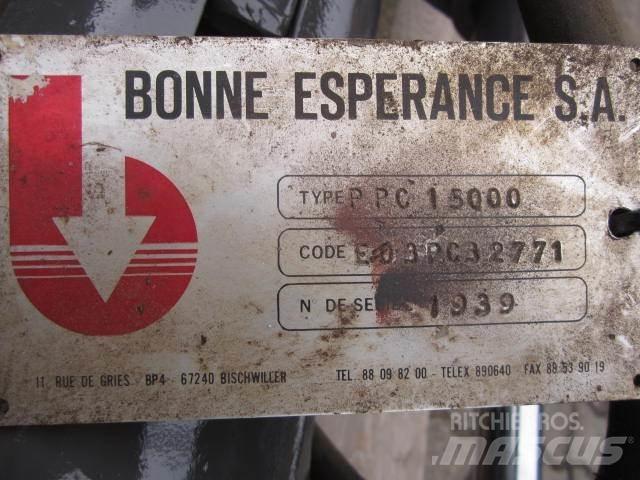  Betonpumpe Type PPC15000 Vízpumpák