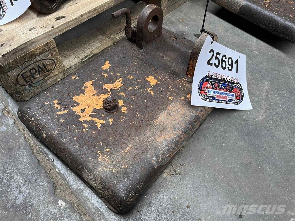 CASE 695SR støttefod Egyéb alkatrészek