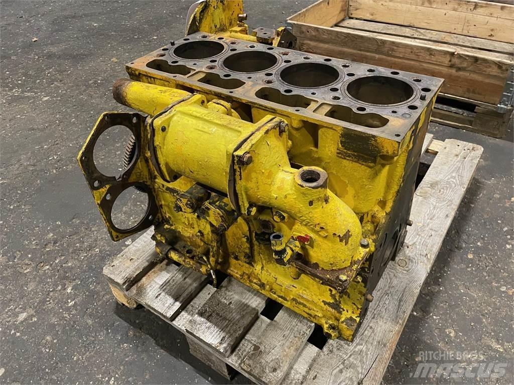 CAT 3304 motorblok Motorok