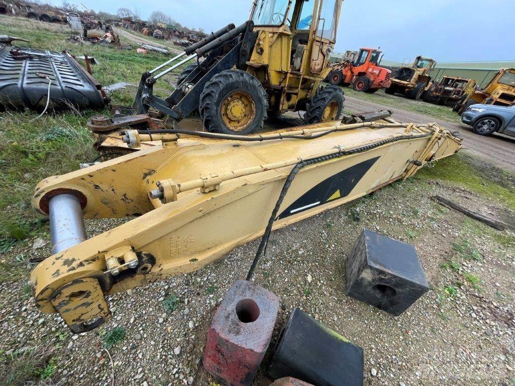 CAT 330B monobom Egyéb alkatrészek