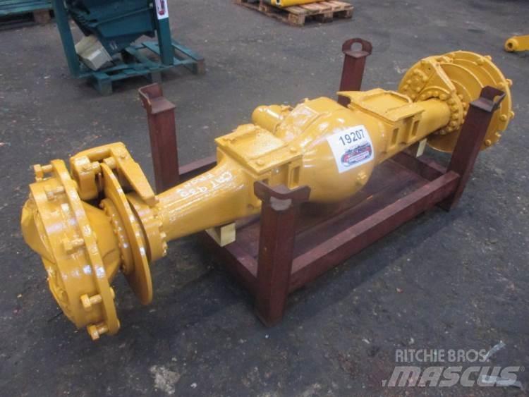 CAT 930 Front aksel Tengelyek