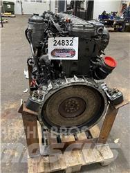 DAF PE228C motor Motorok
