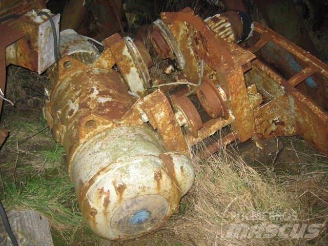 Demag P632 H8,4 Terepdaruk