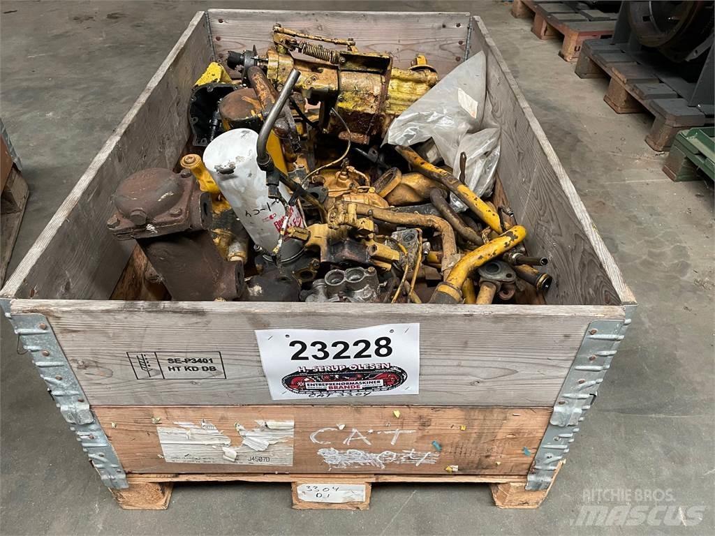  Diverse dele ex. Cat 3304 Motorok