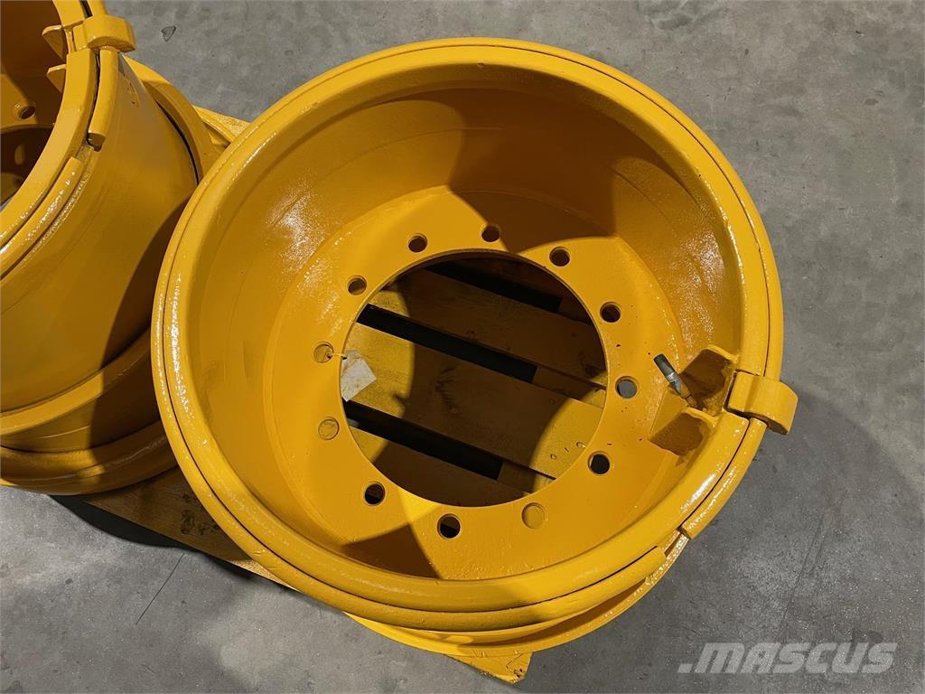  Fælg - 4 stk ex. Volvo 4500 Gumiabroncsok, kerekek és felnik