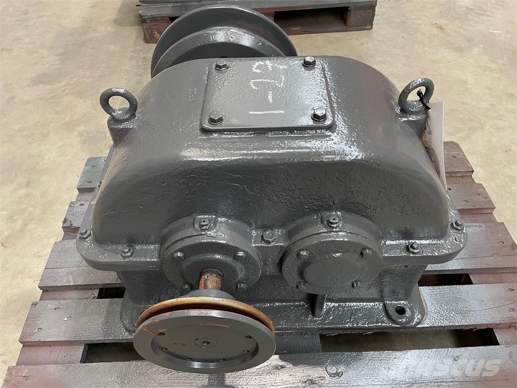  Gear - 1:27 Hajtóművek
