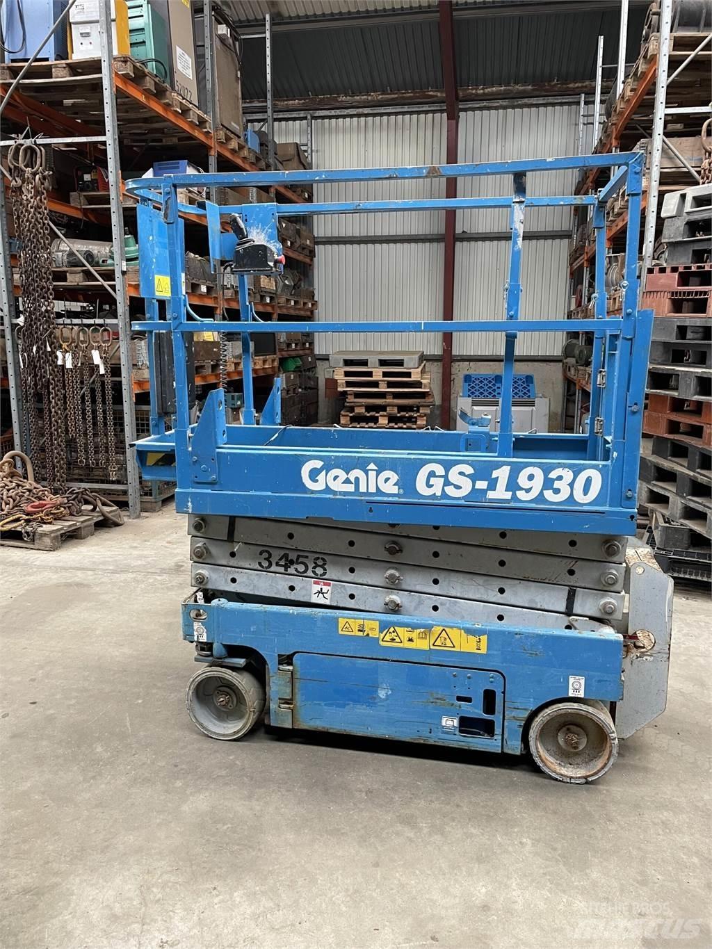 Genie GS-1930 sakslift Teleszkópos emelők